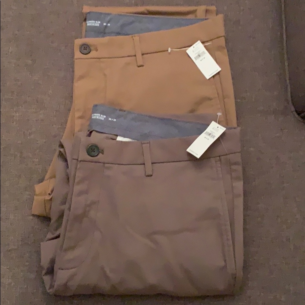 Men’s Old Navy Built in Flex Ultimate Slim pants